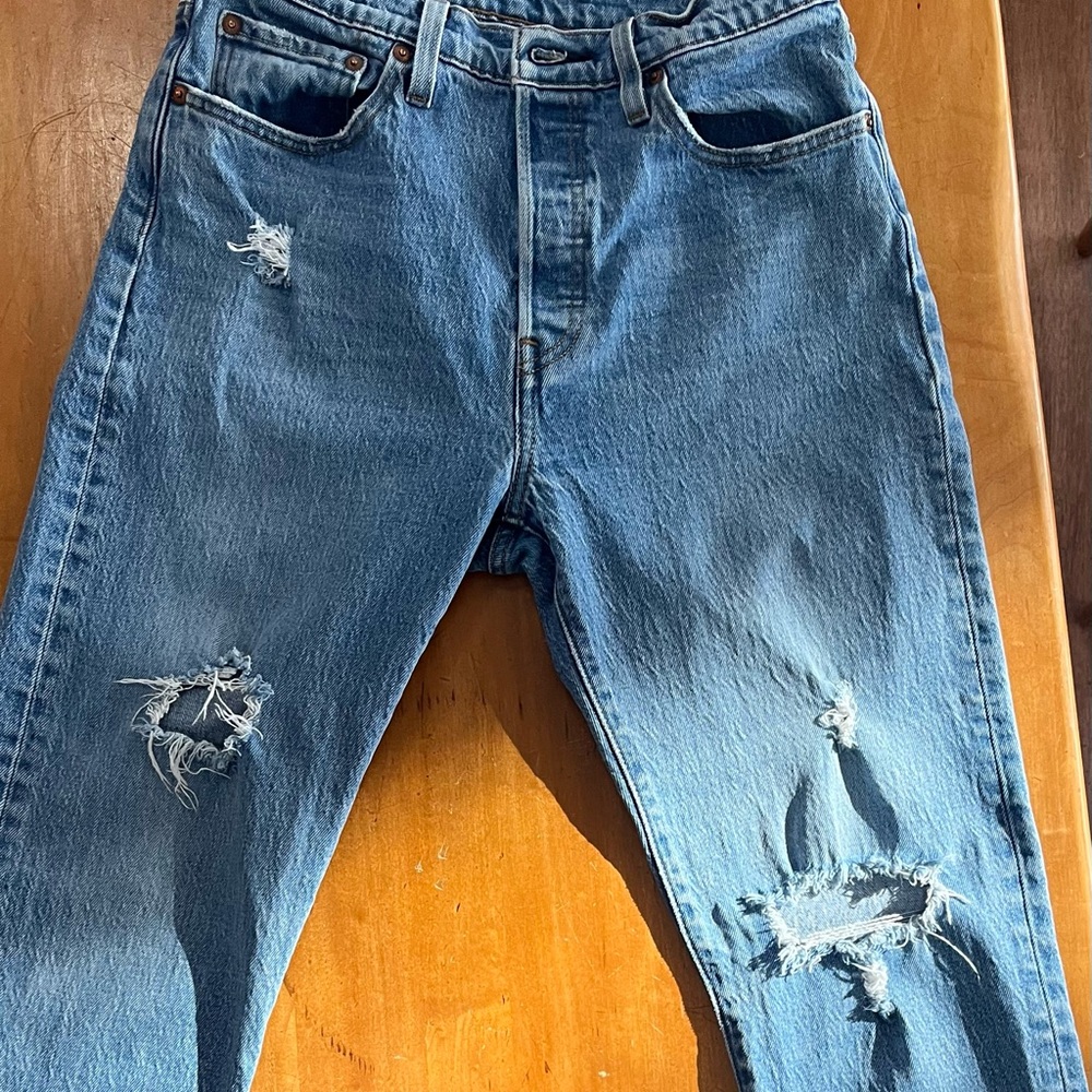 Levi’s 501 Women’s Distressed Jeans – W28 L26 - Picture 3 of 13
